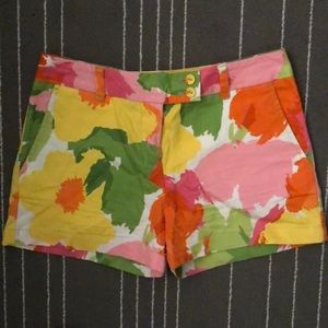 VINEYARD VINES - floral shorts